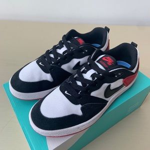 NIKE SB SKATEBOARD ALLEYOOP CJ0882-102 6Y/6.5Y